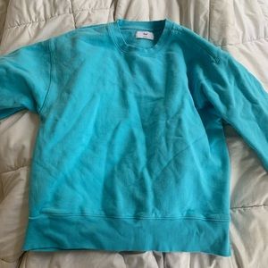 Aritzia crewneck